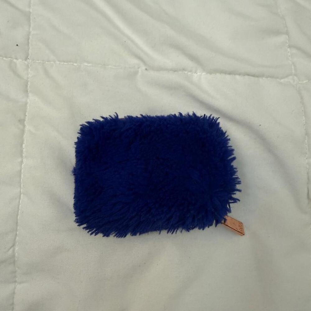 Urban outfitters blue fluffy wallet